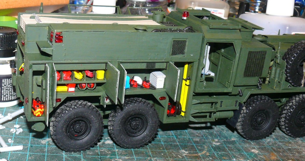 HEMTT M1142 Tactical Fire Fighting Truck TFFT de Trumpeter au 1/35 Hemtt707