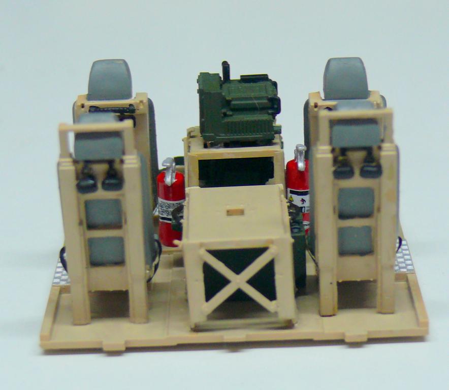 M1240A1 M-ATV de RFM avec intérieur et moteurs complets détaillés  M1240120