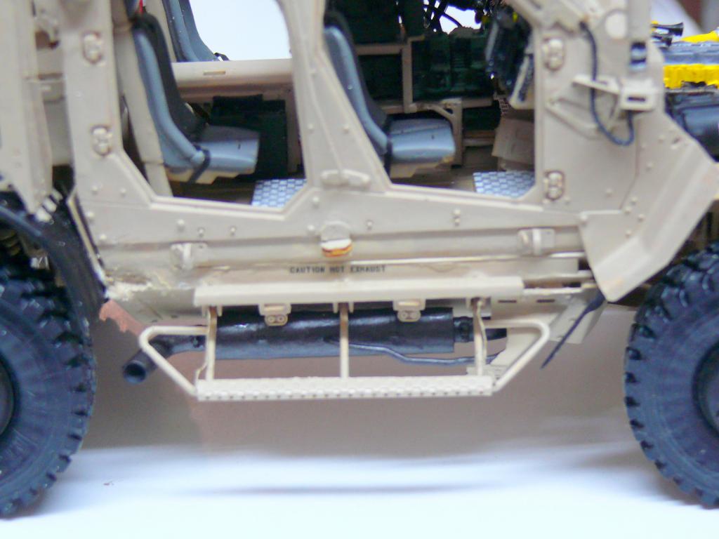 M1240A1 M-ATV de RFM avec intérieur et moteurs complets détaillés - RFM - 1/35 - Page 5 M1240259