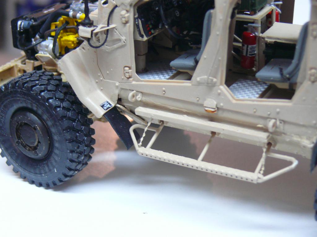M1240A1 M-ATV de RFM avec intérieur et moteurs complets détaillés - RFM - 1/35 - Page 5 M1240261