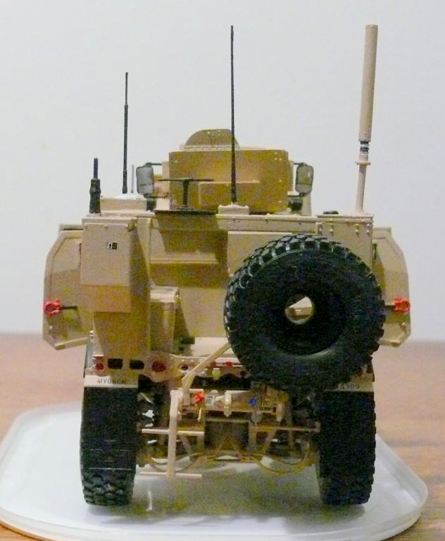 M1240A1 M-ATV de RFM avec intérieur et moteurs complets détaillés - RFM - 1/35 - Page 6 M1240370