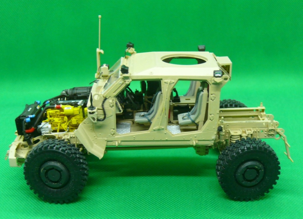 M1240A1 M-ATV M153 CROWS II de RFM au 1/35 avec intérieur détaillé - Page 4 M1240630