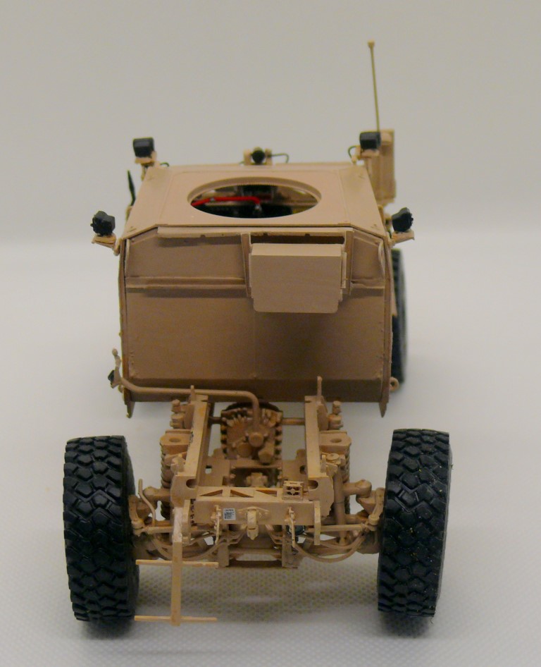 M1240A1 M-ATV M153 CROWS II de RFM au 1/35 avec intérieur détaillé - Page 4 M1240636
