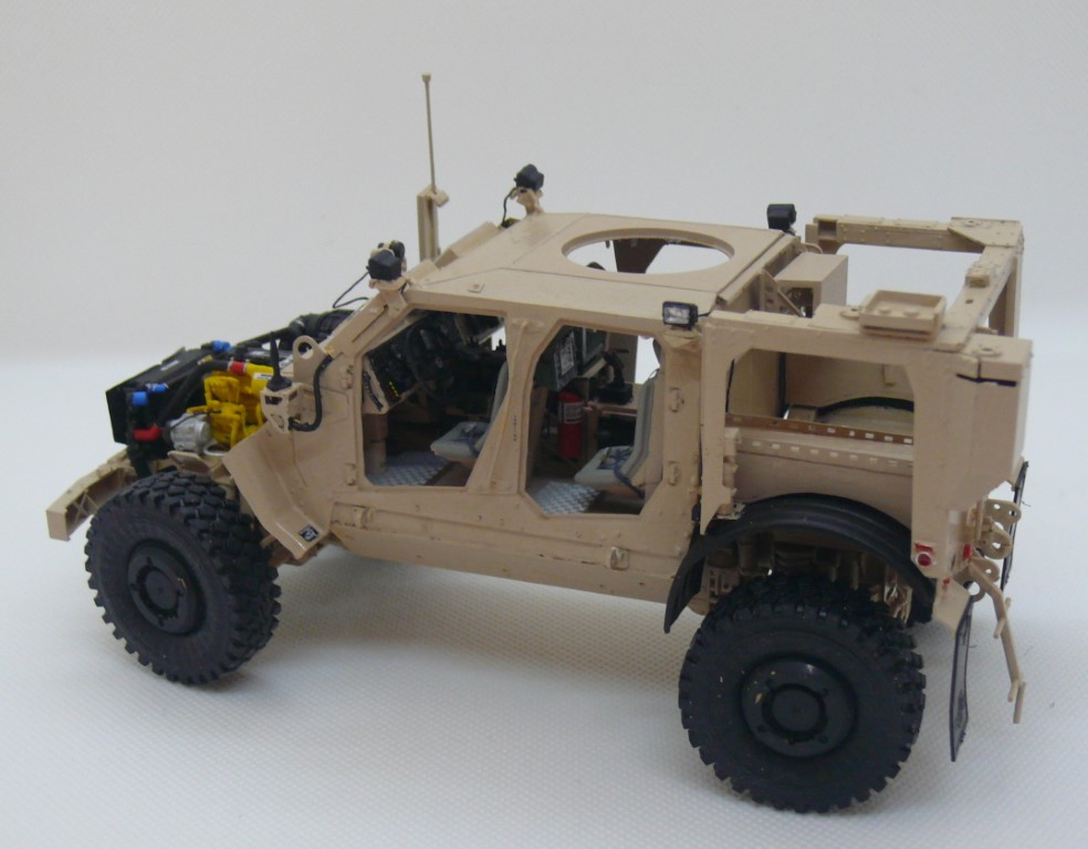 M1240A1 M-ATV M153 CROWS II de RFM au 1/35 avec intérieur détaillé - Page 4 M1240688