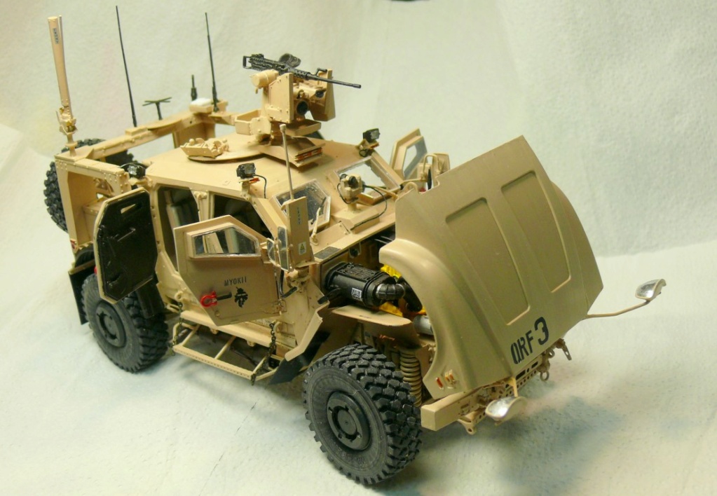 M1240A1 M-ATV M153 CROWS II de RFM au 1/35 avec intérieur détaillé - Page 5 M1240806