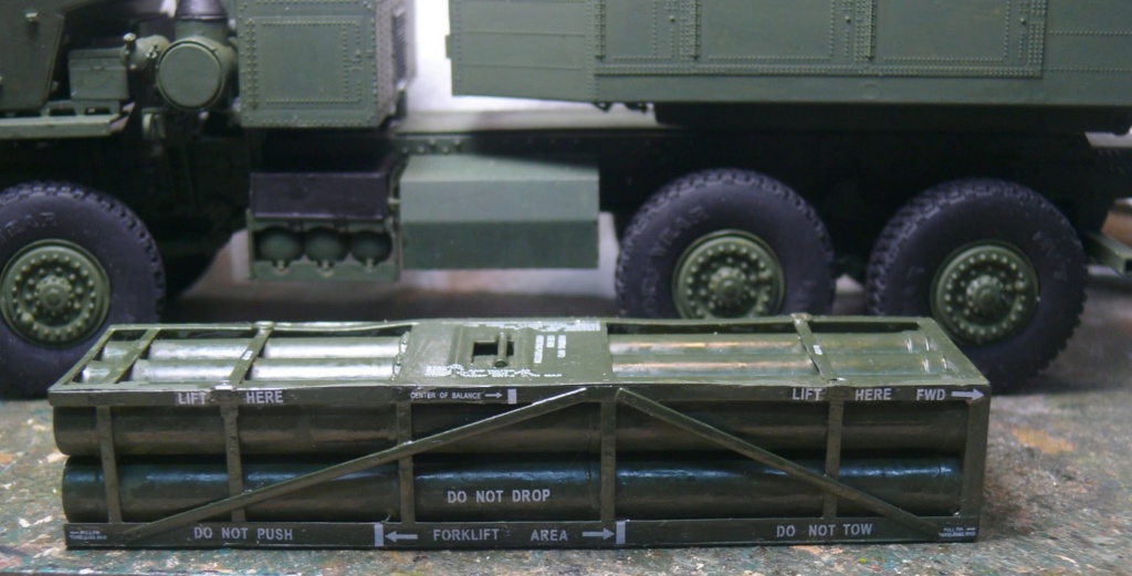 M 142 High Mobility Artillery Rocket System (HIMARS) de Trumpeter au 1/35 - Page 2 M142_194
