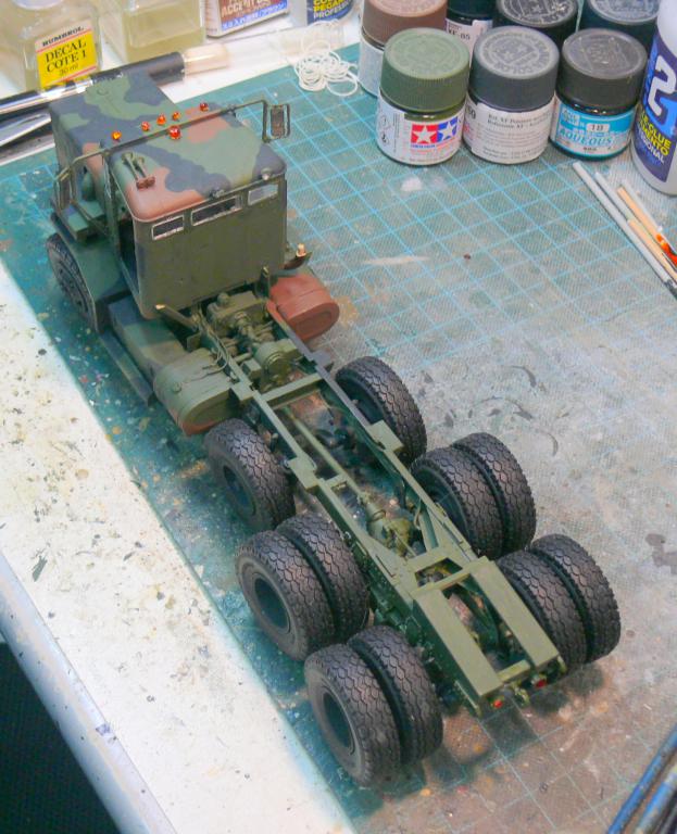 M911 C-HET With M747 Heavy Equipments Semi-Trailer de HOBBY BOSS au 1/35 M911_137