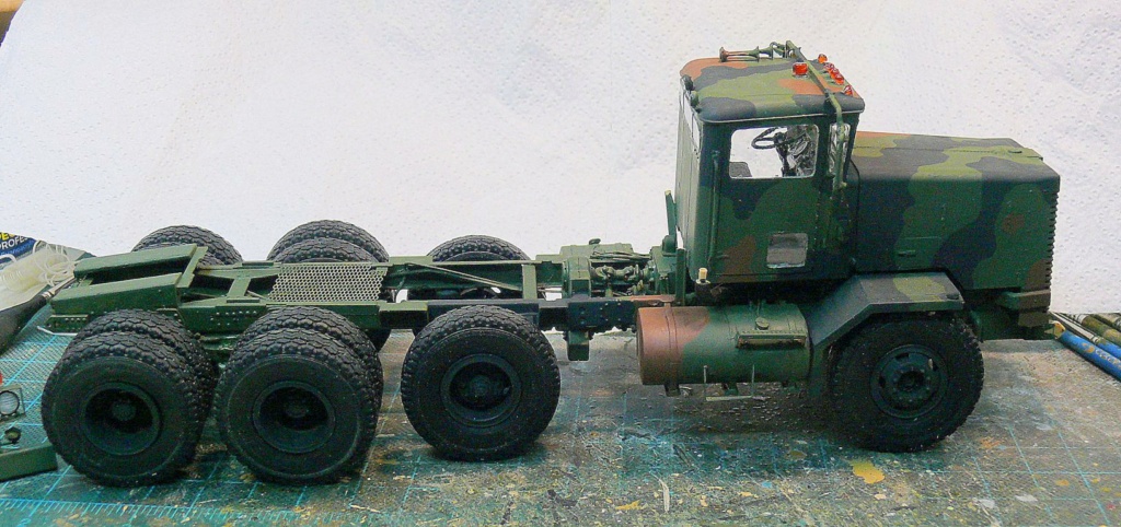 M911 C-HET With M747 Heavy Equipments Semi-Trailer de HOBBY BOSS au 1/35 M911_141