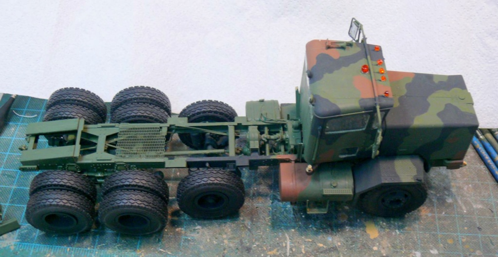 M911 C-HET With M747 Heavy Equipments Semi-Trailer de HOBBY BOSS au 1/35 M911_144