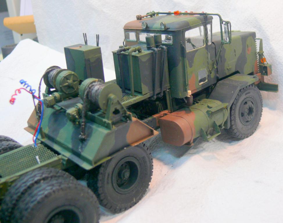 M911 C-HET With M747 Heavy Equipments Semi-Trailer de HOBBY BOSS au 1/35 - Page 2 M911_179