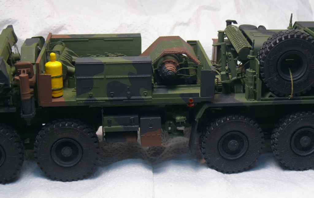 Camion de dépannage M984A2 HEMTT Wrecker de Trumpeter au 1/35 M984a187