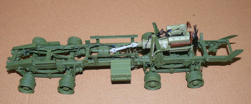 HEMTT M983A2 et Semi remorque M870A1 de TRUMPETER au 1/35 P1320946