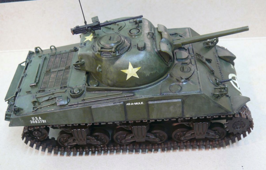 Sherman M4A3 de Tamiya au 1/35 + adaptation de Solution Box MIG Sherm120