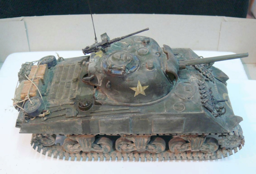Sherman M4A3 de Tamiya au 1/35 + adaptation de Solution Box MIG Sherm153