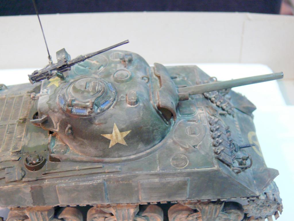 Sherman M4A3 de Tamiya au 1/35 + adaptation de Solution Box MIG Sherm156