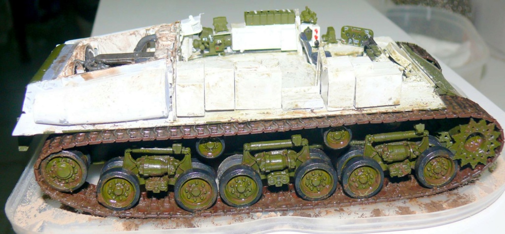 Sherman M4A3 (E8) HVSS de Rye Fields Model au 1/35 avec intérieur complet détaillé - Page 2 Sherm480