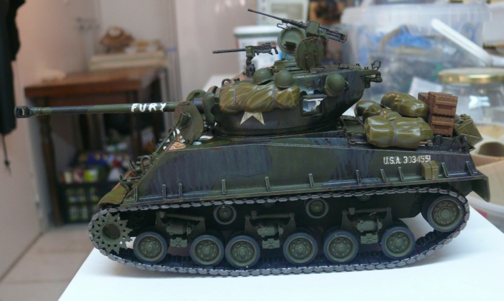 Sherman M4A3E8 "FURY" de Italeri au 1/35 (modifié et amélioré) Sherm678