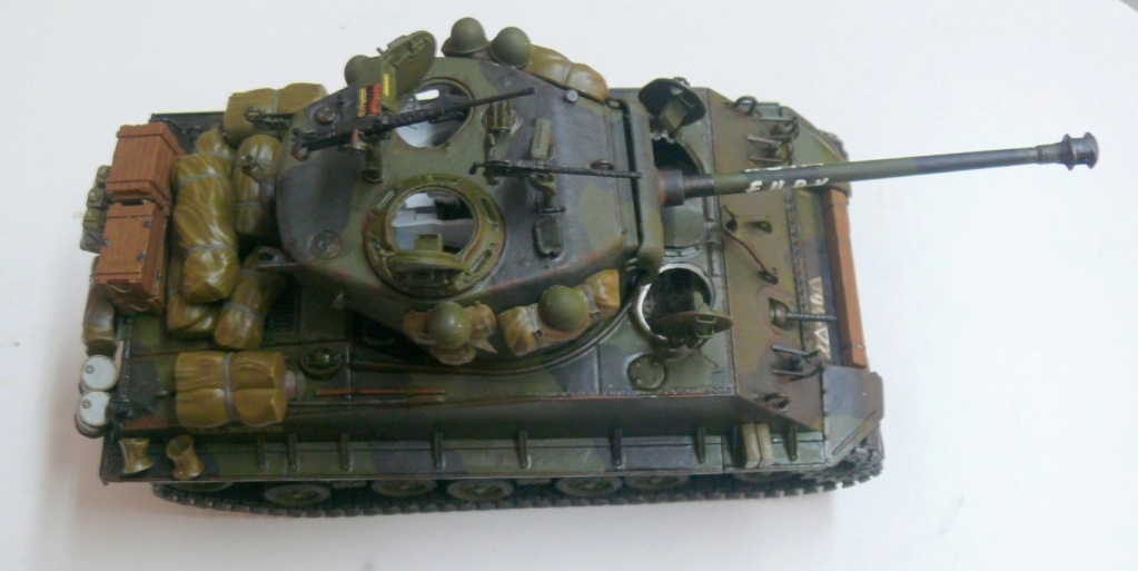 Sherman M4A3E8 Fury [base Italeri 1/35°] de ZEBULON29200 Sherm681