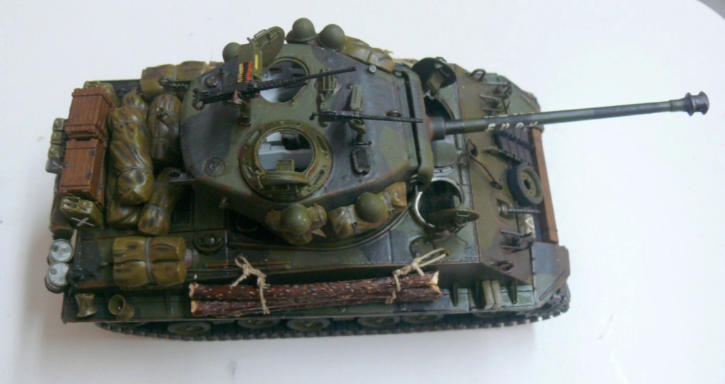 Sherman M4A3E8 "FURY" de Italeri au 1/35 (modifié et amélioré) Sherm686