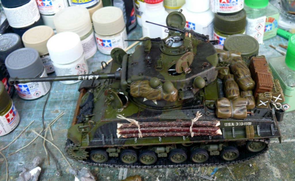 Sherman M4A3E8 "FURY" de Italeri au 1/35 (modifié et amélioré) Sherm693