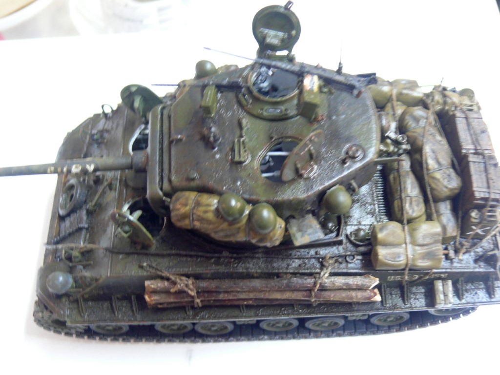 Sherman M4A3E8 "FURY" de Italeri au 1/35 (modifié et amélioré) Sherm698