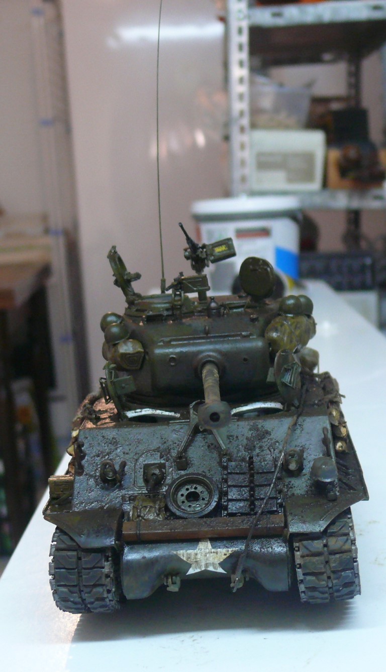 Sherman M4A3E8 "FURY" de Italeri au 1/35 (modifié et amélioré) - Page 5 Sherm704