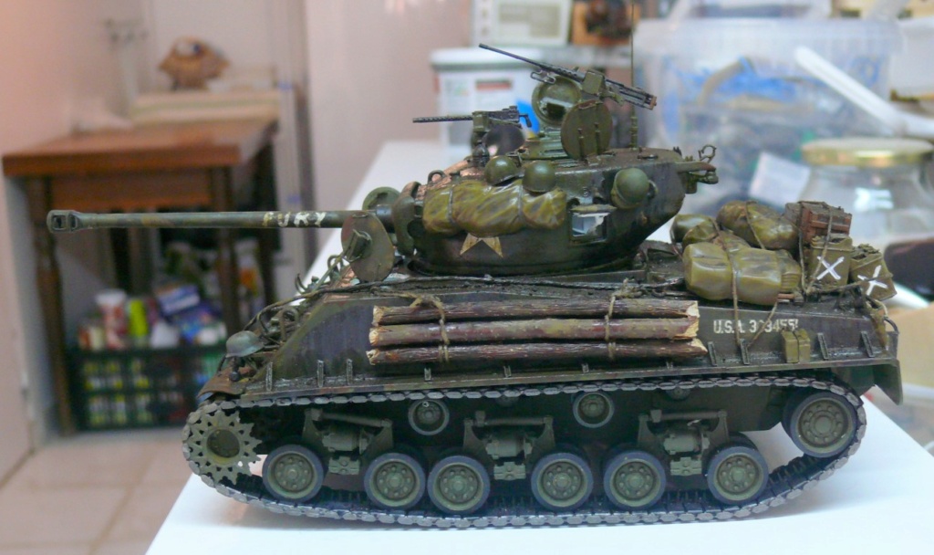 Sherman M4A3E8 Fury [base Italeri 1/35°] de ZEBULON29200 Sherm711