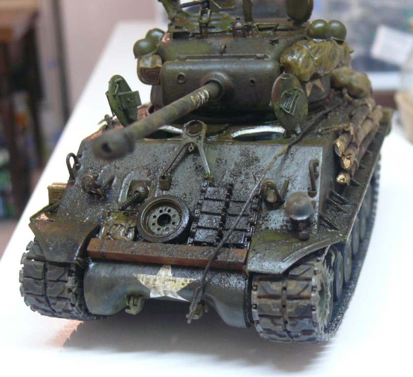 Sherman M4A3E8 "FURY" de Italeri au 1/35 (modifié et amélioré) - Page 5 Sherm715