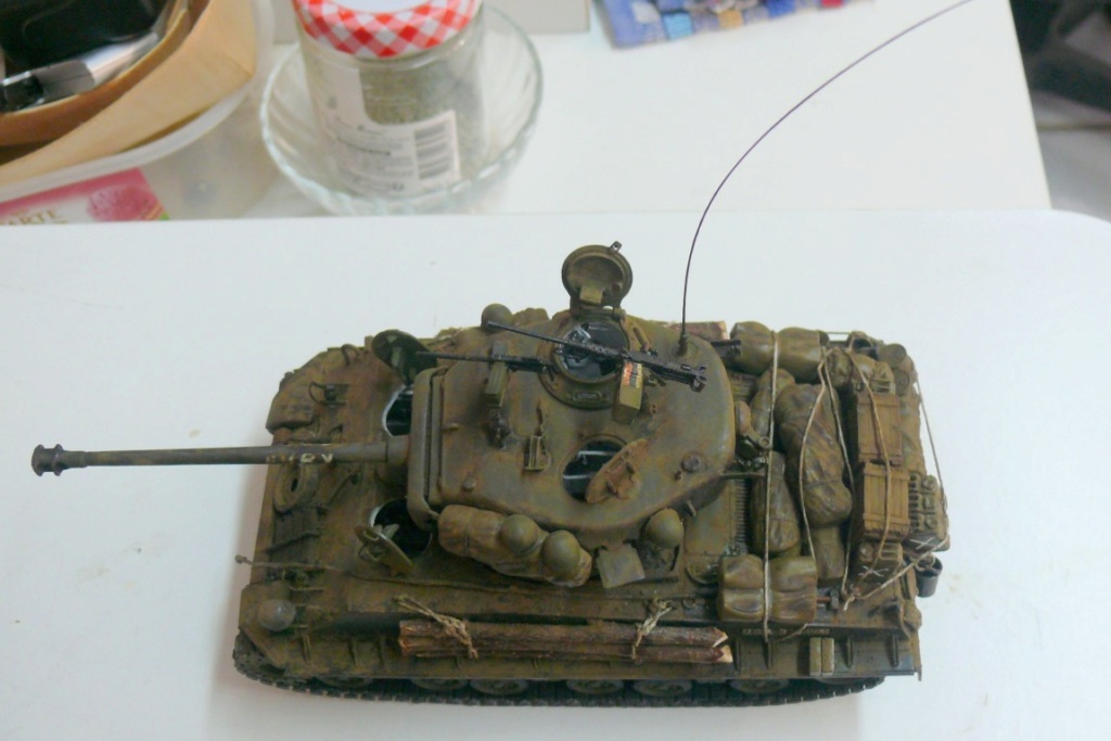 Sherman M4A3E8 "FURY" de Italeri au 1/35 (modifié et amélioré) Sherm717