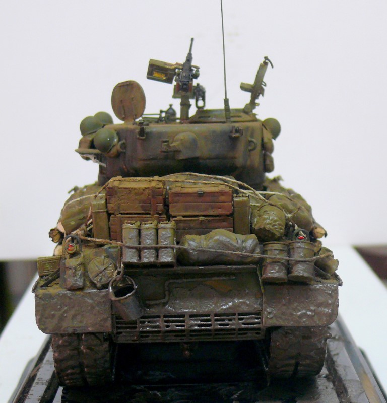 Sherman M4A3E8 Fury [base Italeri 1/35°] de ZEBULON29200 Sherm726