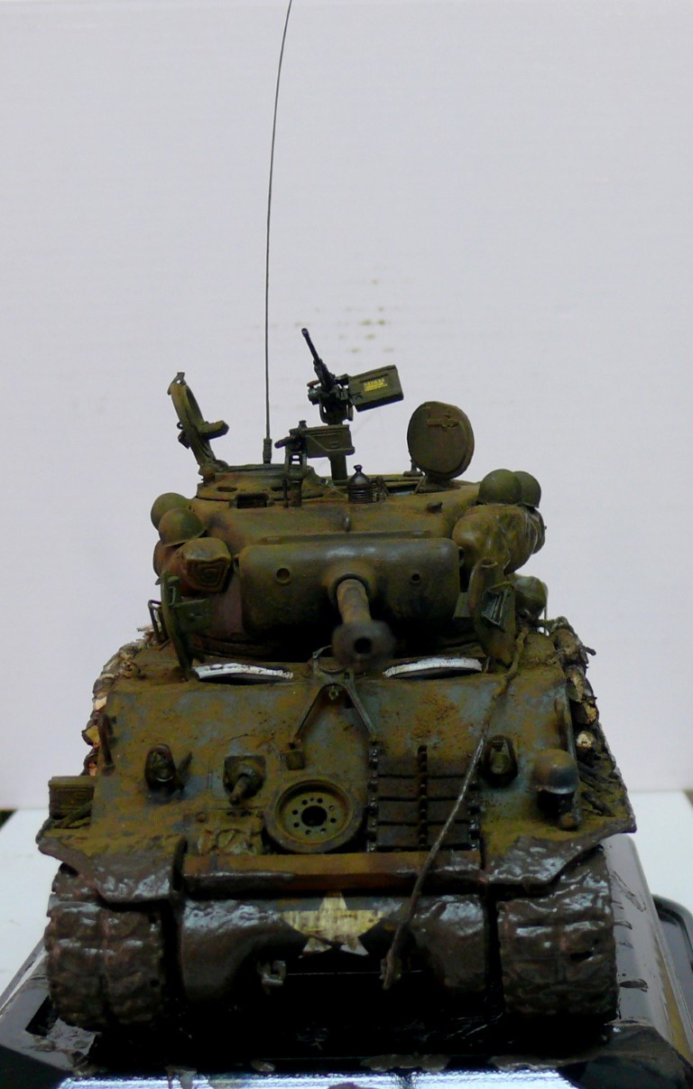 Sherman M4A3E8 "FURY" de Italeri au 1/35 (modifié et amélioré) Sherm733