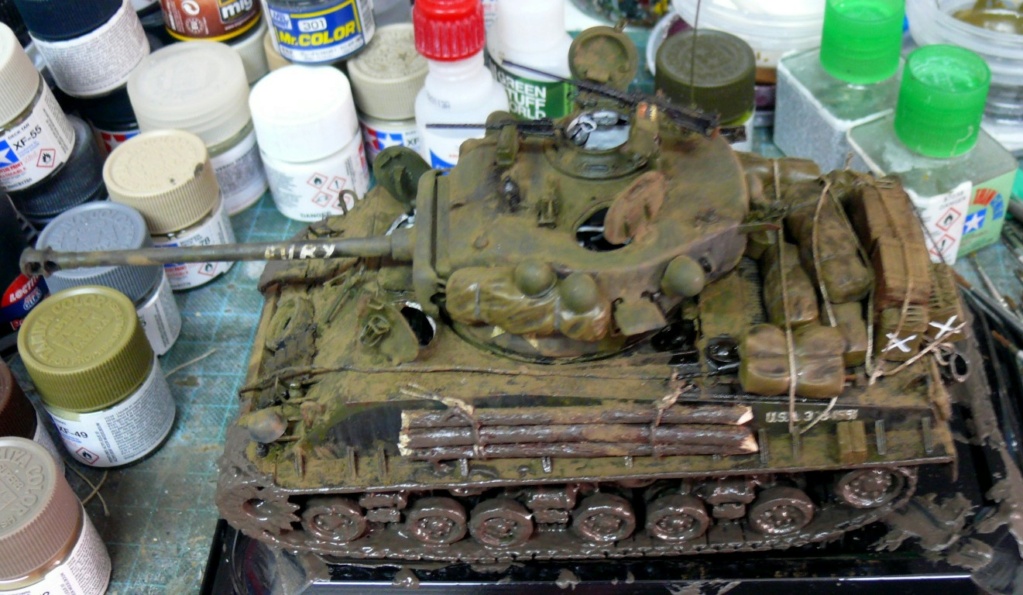 Sherman M4A3E8 "FURY" de Italeri au 1/35 (modifié et amélioré) Sherm737