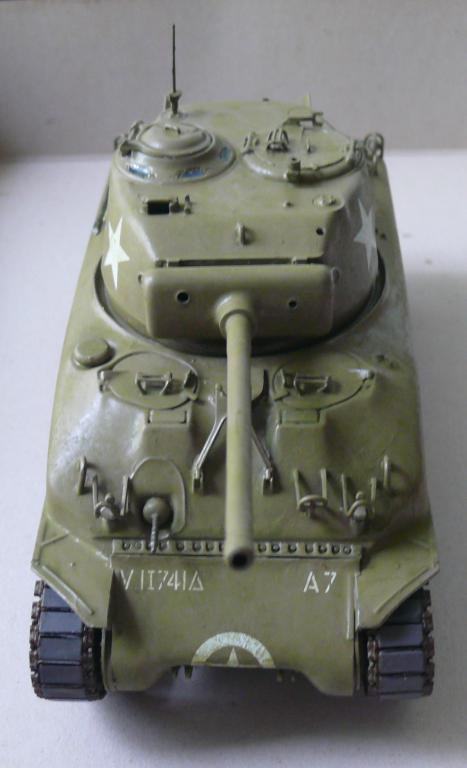 Sherman M4A1 d'Italeri au 1/35 + Solution Box MIG Sherma47