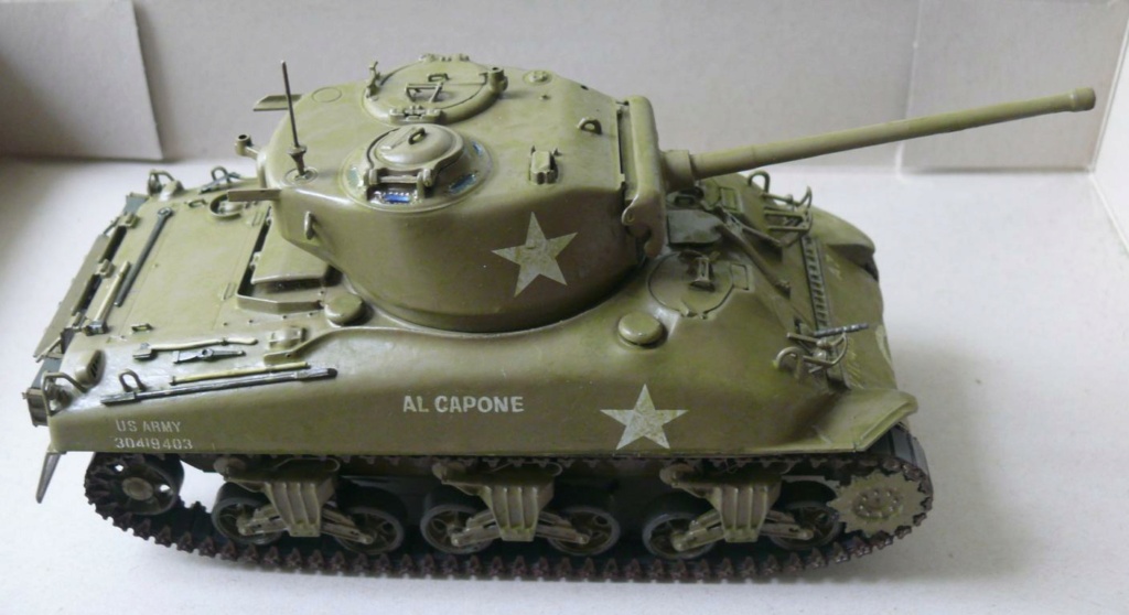 Sherman M4A1 d'Italeri au 1/35 + Solution Box MIG Sherma51