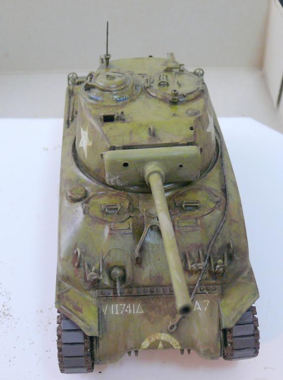 Sherman M4A1 d'Italeri au 1/35 + Solution Box MIG Sherma57