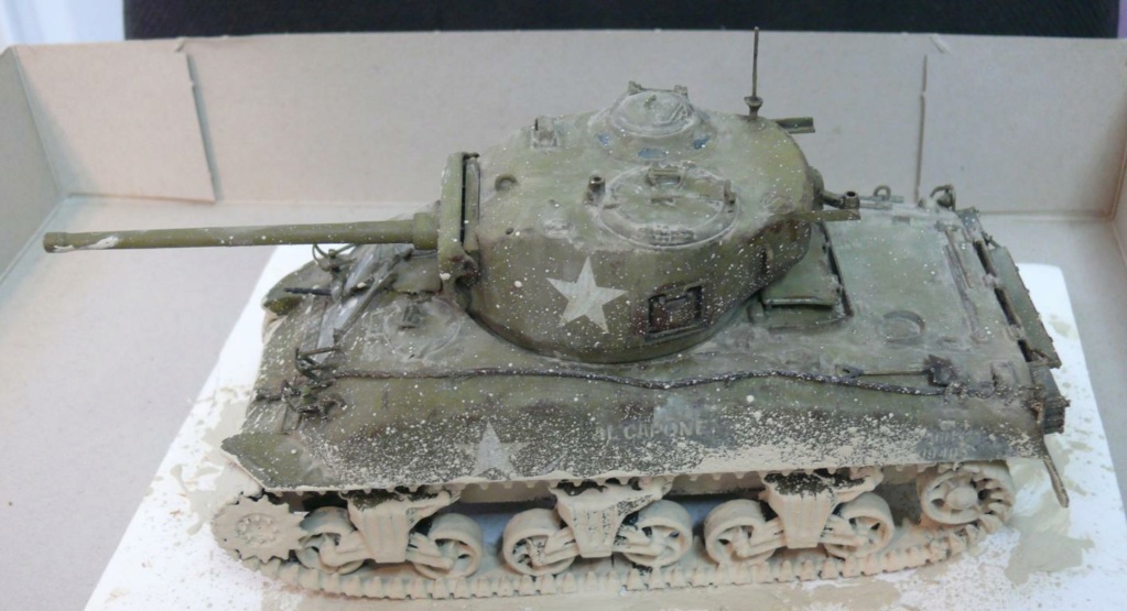 Sherman M4A1 d'Italeri au 1/35 + Solution Box MIG Sherma63