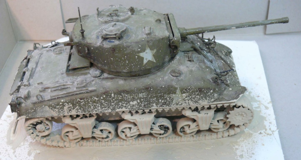 Sherman M4A1 d'Italeri au 1/35 + Solution Box MIG Sherma64
