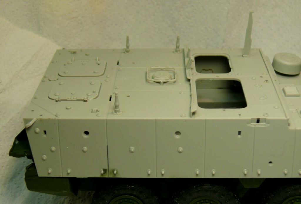 M1132 Stryker ESV avec Mine Roller de Trumpeter au 1/35ème Sytryk76