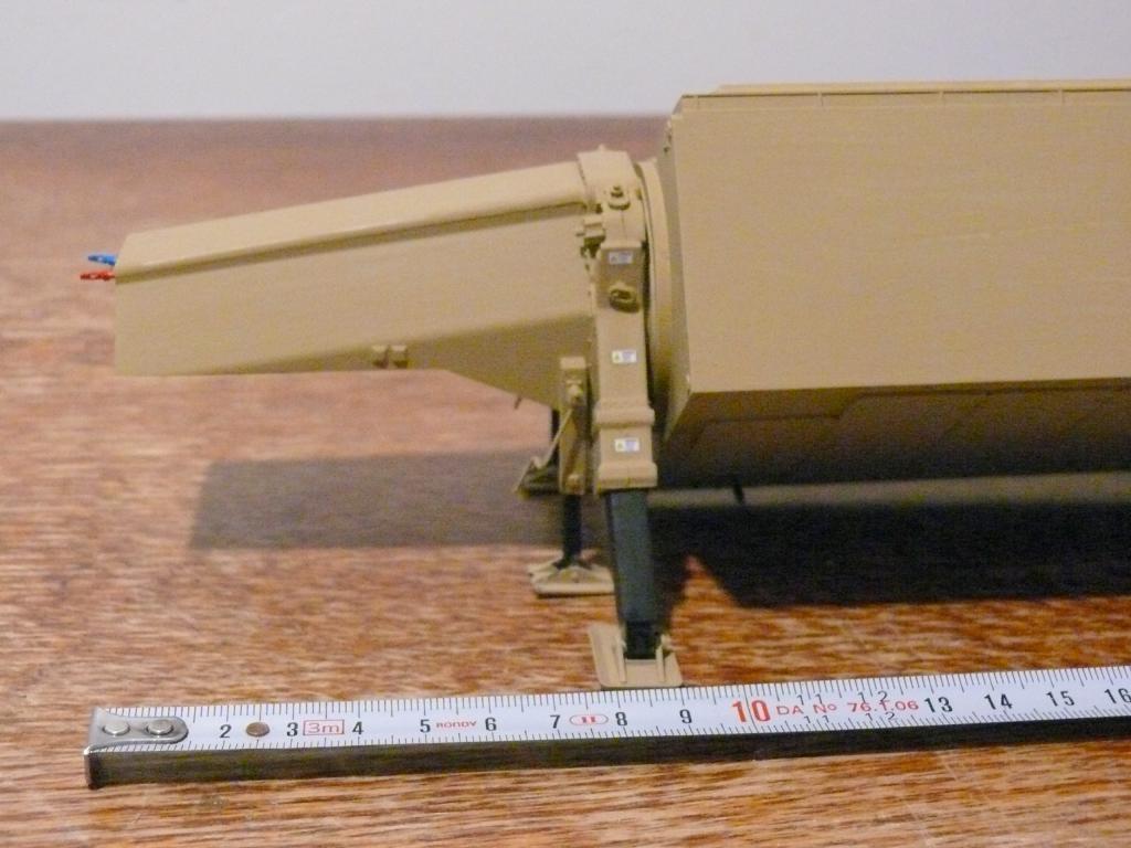 M983 et AN/TPY-2X Band Radar de Trumpeter au 1/35 - Page 3 Tract272