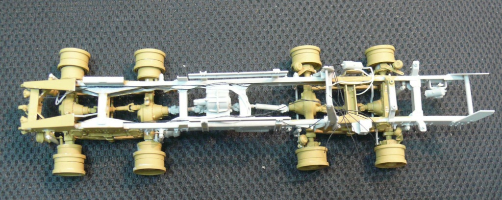 M983 et AN/TPY-2X Band Radar de Trumpeter au 1/35 Tracte19