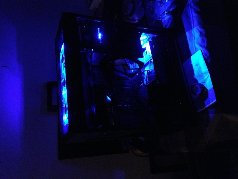 Build NZXT Switch 810 Img_0816