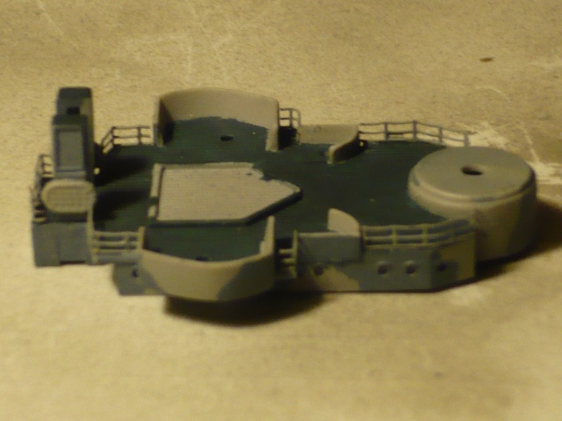 USS VINCENNES CA-44 1/700 TRUMPETER - Page 2 P1030523