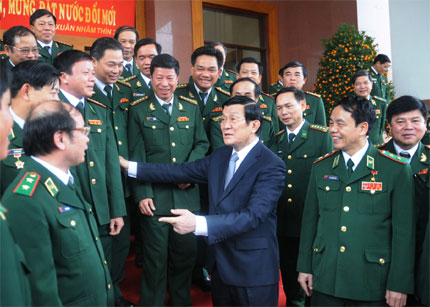 Chủ tịch nước Trương Tấn Sang: Phải quan tâm rèn binh, chỉnh cán 16329110