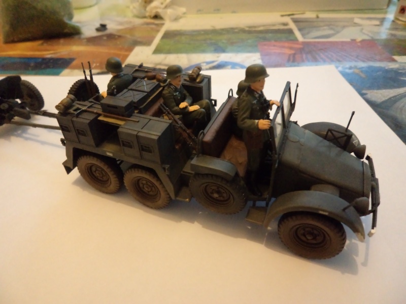 Krupp Protze kfz.69 with 3.7cm Pak Tamiya 1/35 [Terminé] - Page 2 Dsc01126