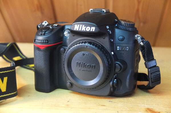 [VDS] Boitier Nikon D7000 NEUF (Garantie NIKON 20Mois) - 650 EUR   (VENDU) Img_1310