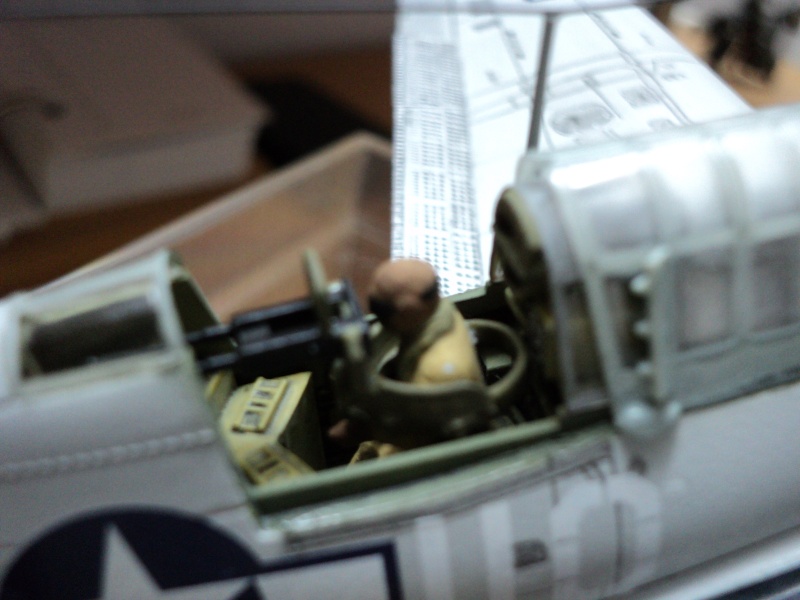 SB2C-4 HELLDIVER.kit academy.1/72. plastique. - Page 3 Helldi55