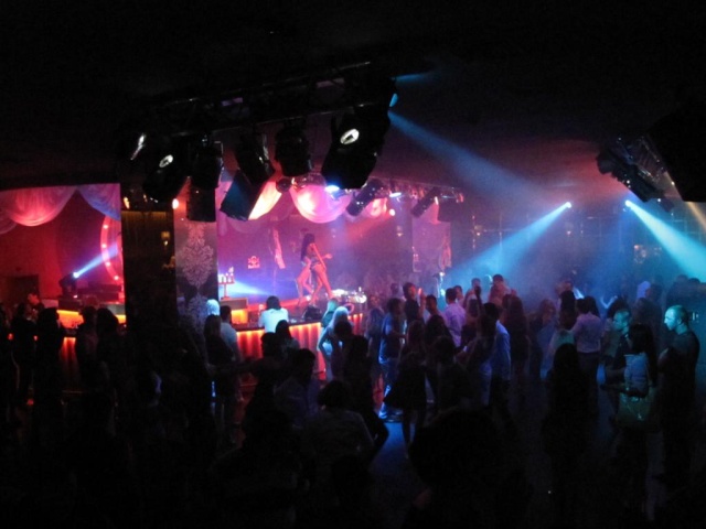 Vorynia Night Club (Salão principal) Radmir10