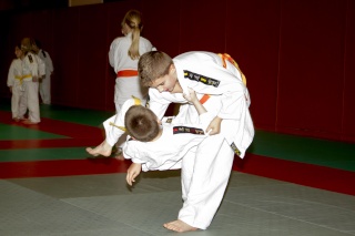 Cours judo des 8-13 ans Sans_136