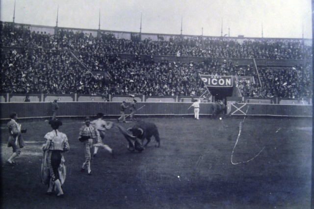 Photographie ancienne Corrida ARENEs de Bordeaux avant 1920 Arene310