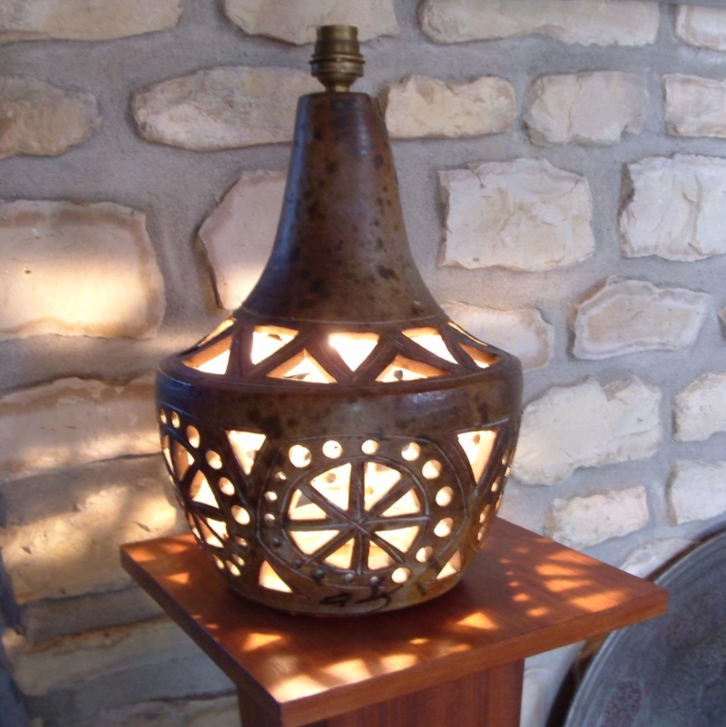 Pot céramique d'Agnès Escalas Lampe10